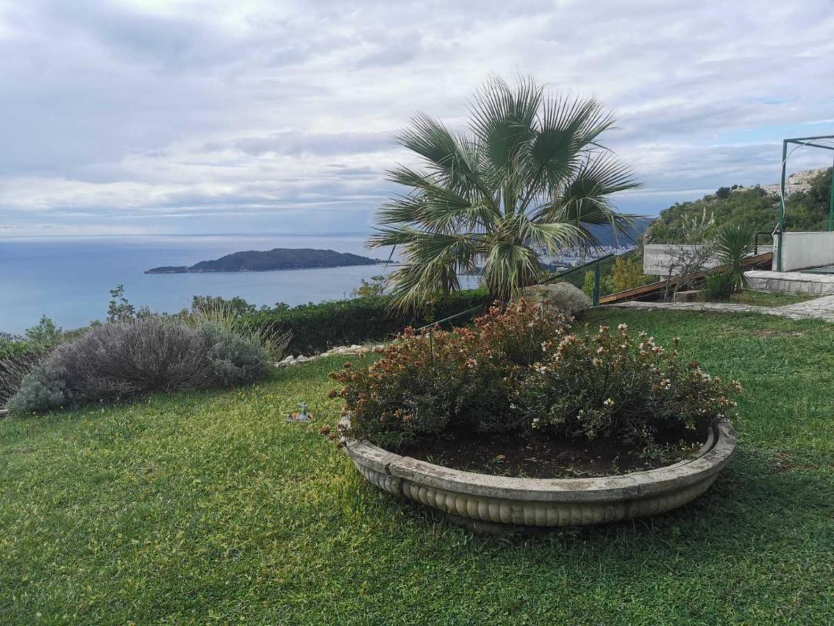 Villa Lux Budva