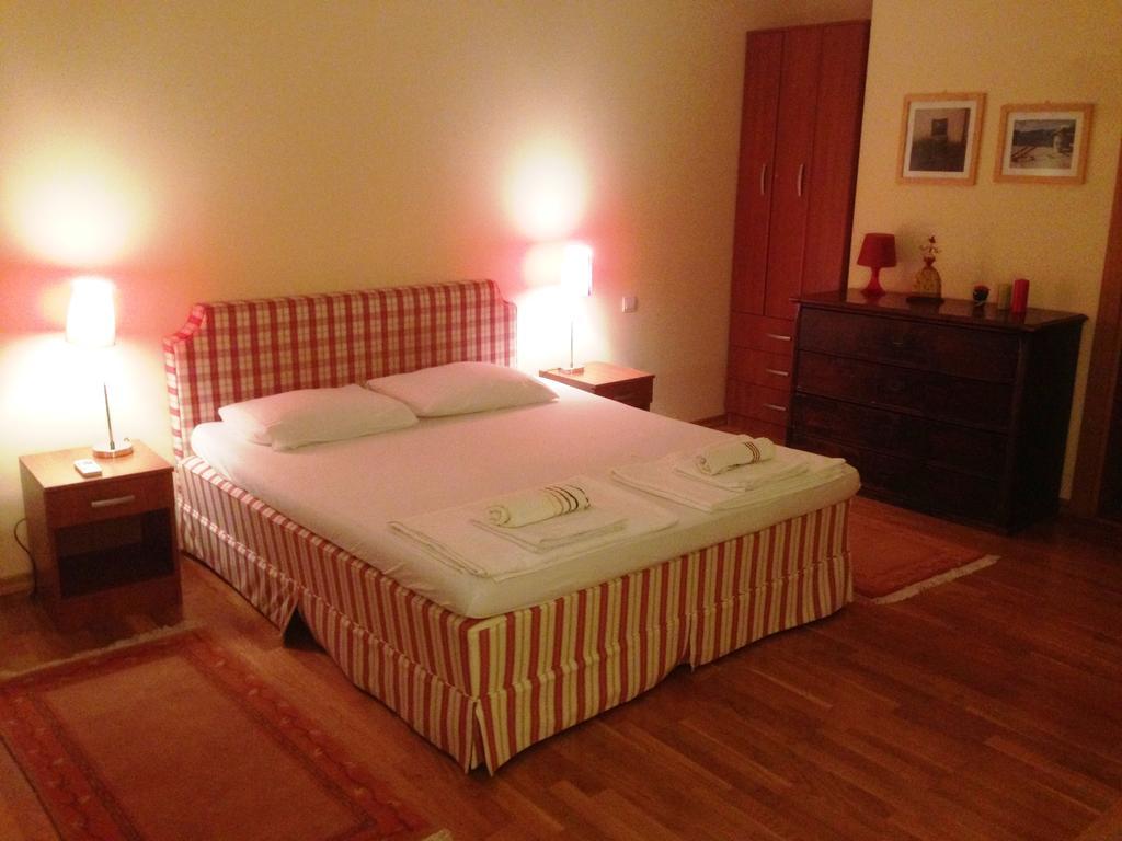 Lux Provence * Budua